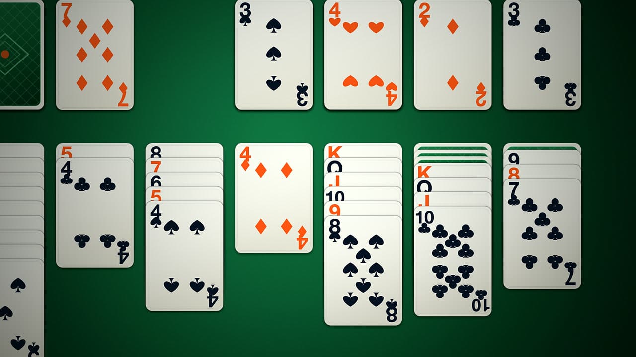 Solitaire key art